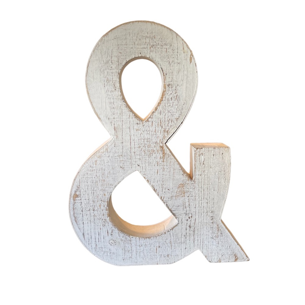 & Shelf Decor